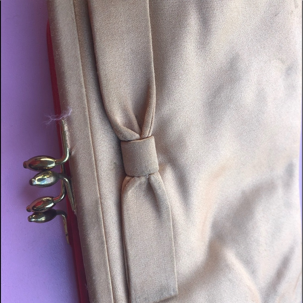 Set of three vintage clutch Koret snap purses .